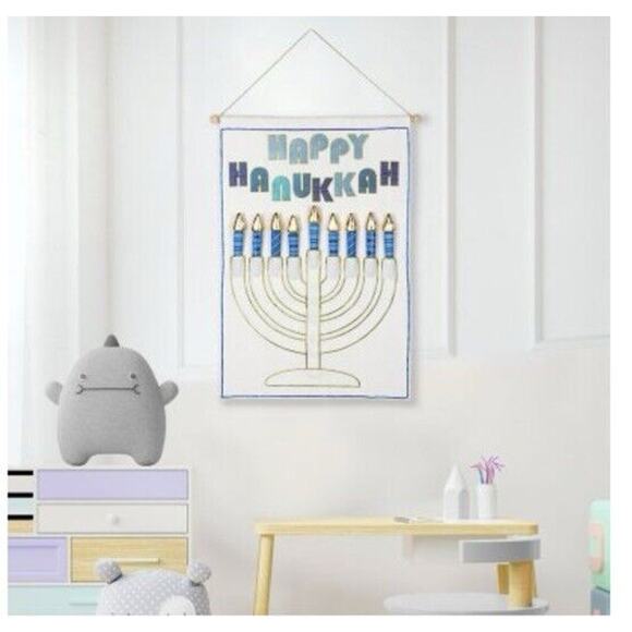 Hanging Fabric Menorah and Candle Set Kids Members Mark Judaism Hanukkah NEW - Picture 4 of 9